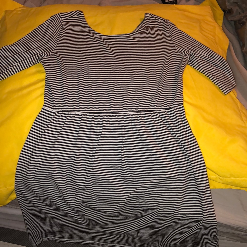 Girl black/white striped dress